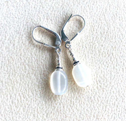 Earrings, Lovely little Moon Stone Earrngs on Sterling Silver Lever Backs
