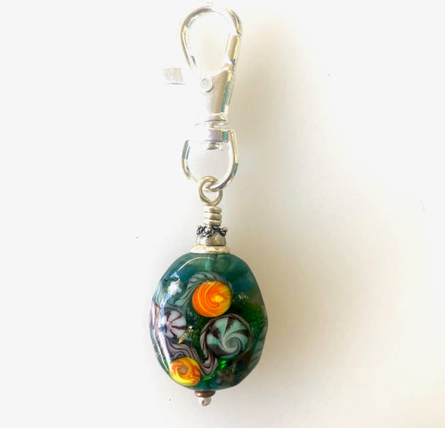 Bead Clip. Light Passes Through the Glass